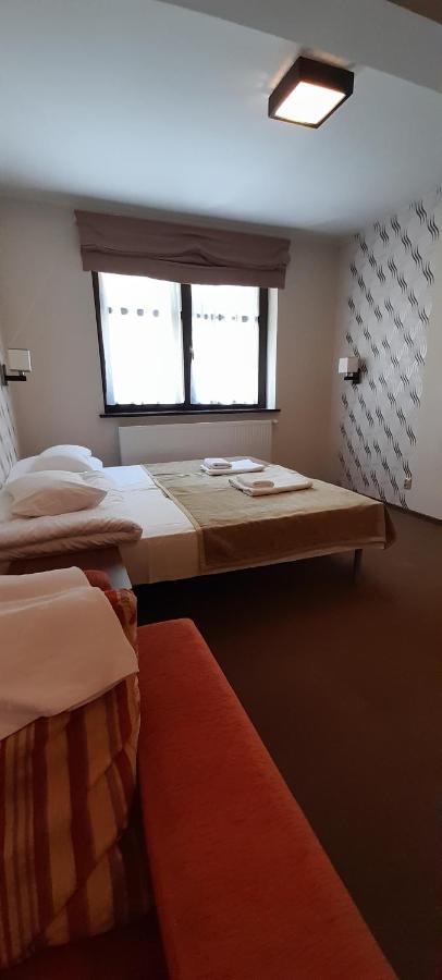 Willa Strzelnica Hotel Kościerzyna Exterior foto
